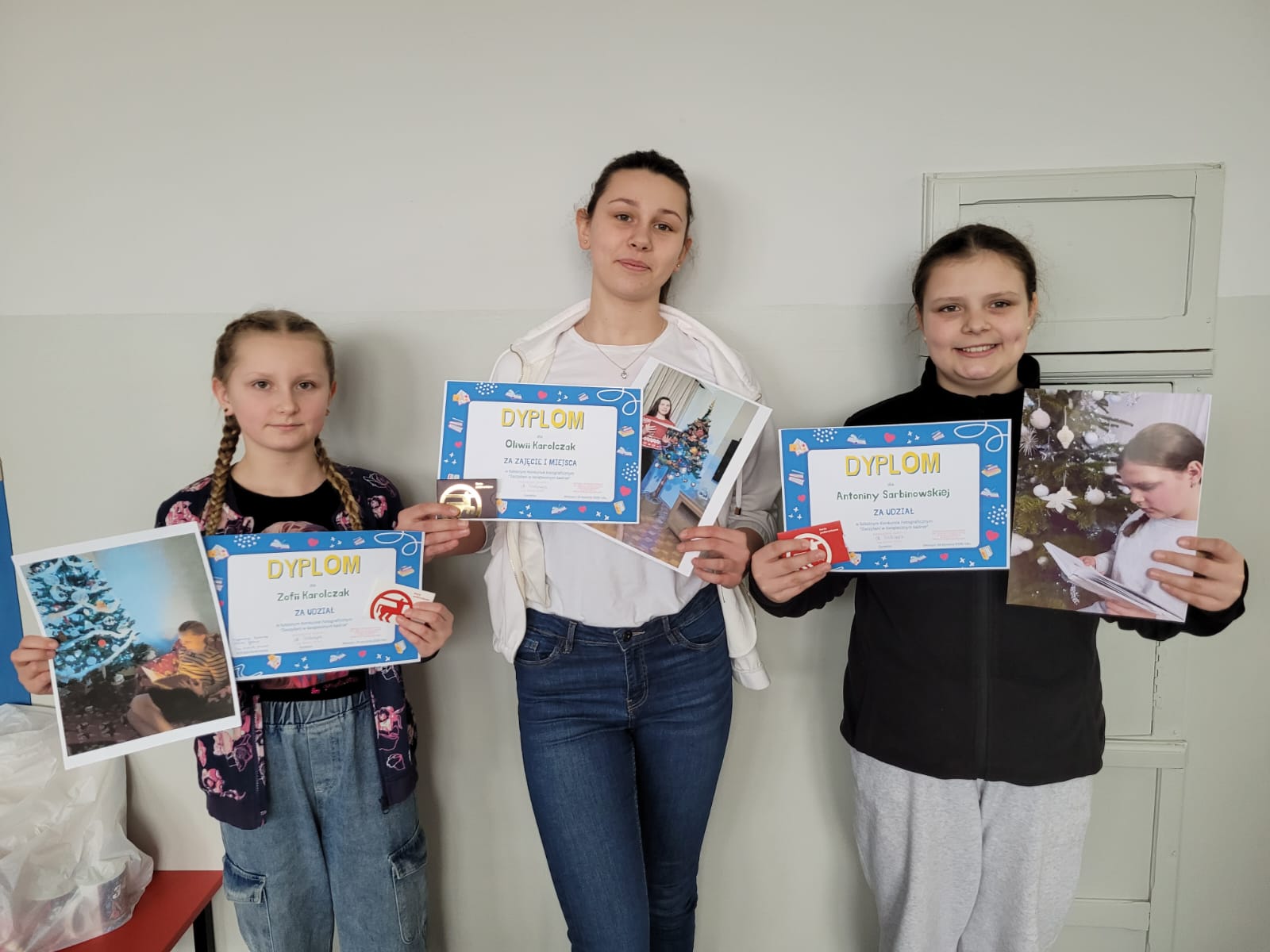 Wyniki konkursu fotograficznego Zaczytani w świątecznym kadrze